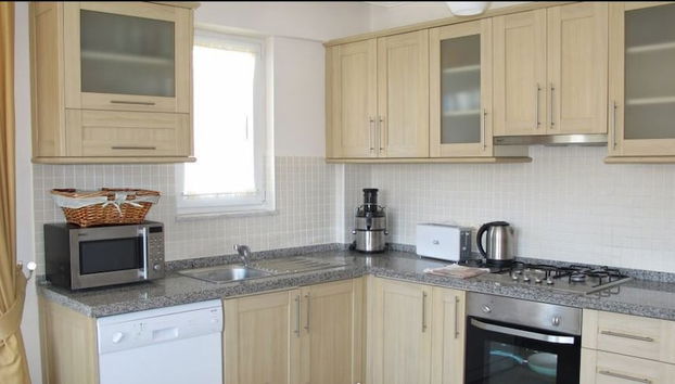 Villa AQ10 by JoyLettings - Foto 4, Cocina privada