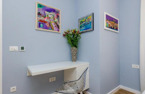 New Art Apartment - Photo 9