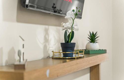 #35 City Home - Sleeps 8 3BDR 2 BR- Bham CC 10 mins - "Perfect for Contractors and Families - Free Parking" - Foto 27