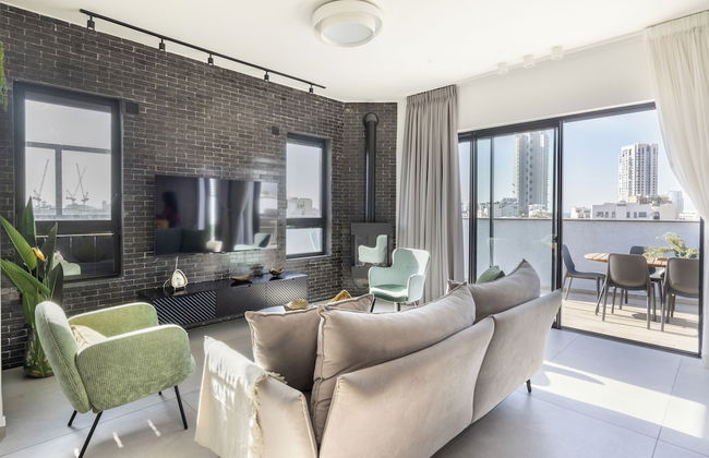 Rooftop Jacuzzi Penthouse by Sea N' Rent - Foto 17