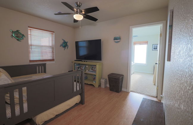 Superb Home With Private Walkover Unobstructed Views - Foto 65