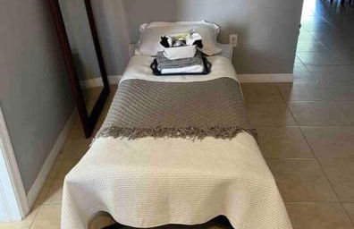 Debbie's 3-Bedroom Apartment in a duplex - Foto 48