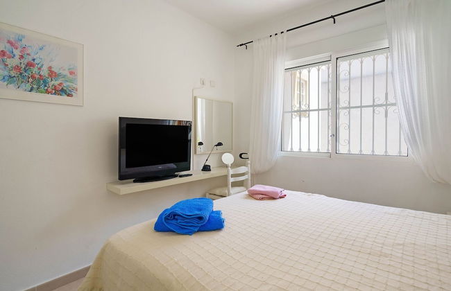 Modern Villa in Benijófar With Private Pool - Foto 20