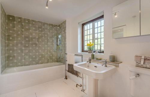 6 Bed in Englefield Green oc-e34166 - Foto 31