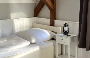 LANDHAUS by Comfort Housing - up to 7 guests - Foto 1