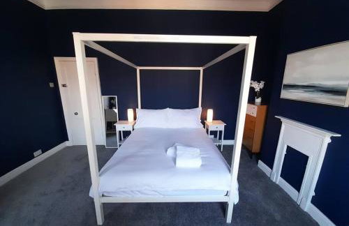 Chic 5 double bedroom house - 15 min to Manchester - Foto 14