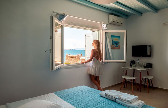 Sofia's Bungalows Mykonos - Photo 7