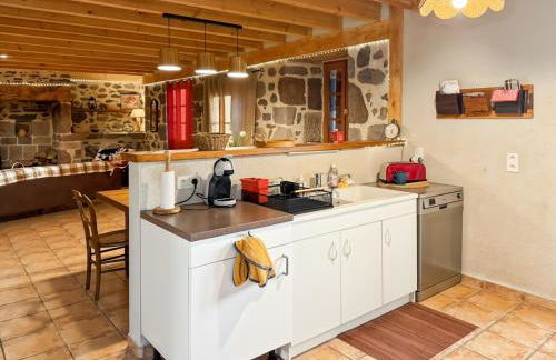 Le refuge de la vallée - 4 à 6 pers - proche de Salers - Foto 23