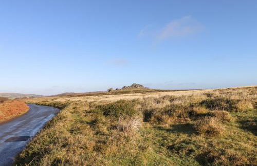 The Cottage on The Square - Photo 35