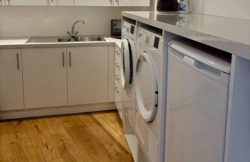 The Retreat - Photo 12