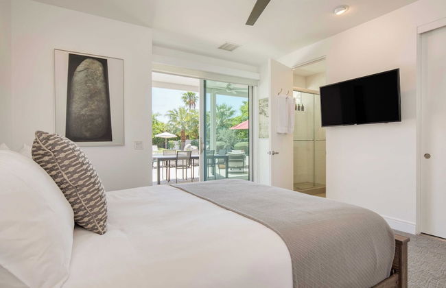 Sleeps 28! 2 Luxe Villas w/ Pool & Putting Green Polo Villas Nova by Avantstay - Foto 59