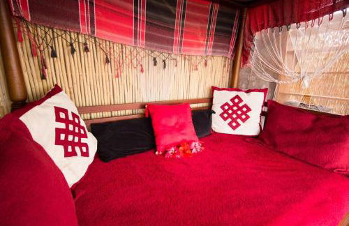 THE MAGICAL LAVA TEMPLE with EPIC Volcano Views! - Foto 33