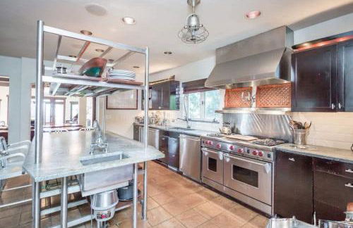 Bluffside Cove by Rove Travel - Villa with Pool & Sauna - Foto 14