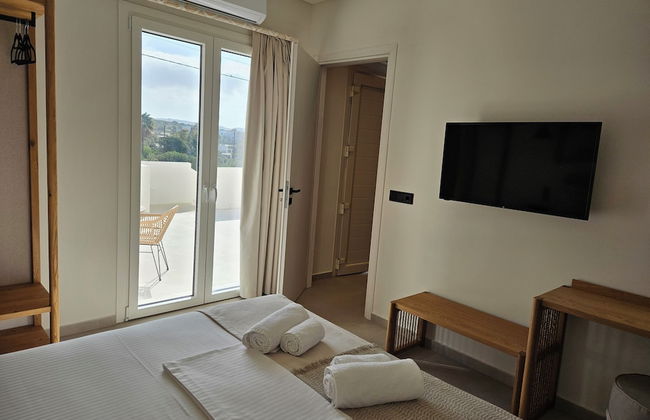 Aristotle Suites - Foto 16