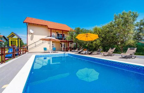 Five-Bedroom Holiday Home In Suhovare - Foto 7