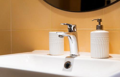 Flexible SelfCheckIns 90 - Zagreb - Garage - Loggia - Foto 16