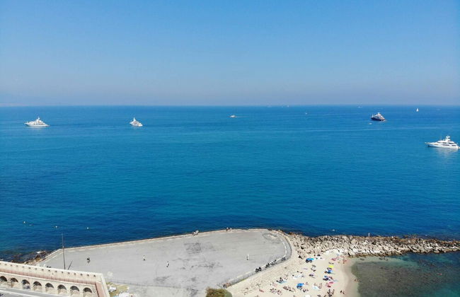 Picasso Apartments - Photo 31