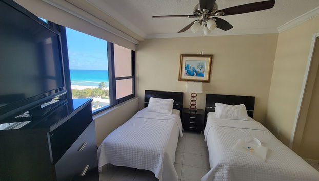 Alexander 1010 2 Bedroom Apts by RedAwning - Foto 5, Habitación