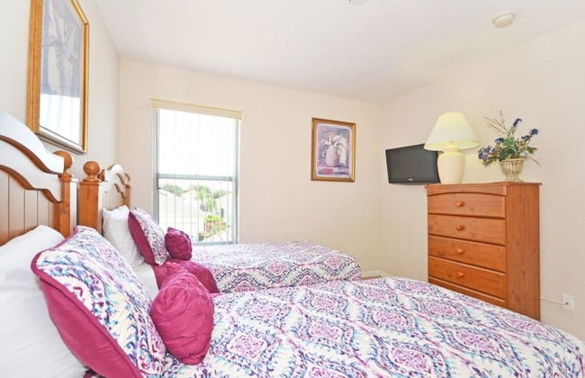 Corvina Villa 5 Bedroom Home by RedAwning - Photo 9