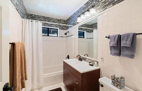 Whole House at Eaglenest Inn with Pool & Seasonal SPA - Foto 13