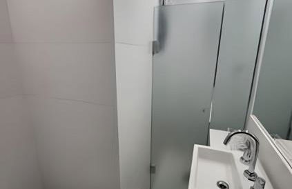 Incrível Apto na quadra da praia em Santos - Foto 6