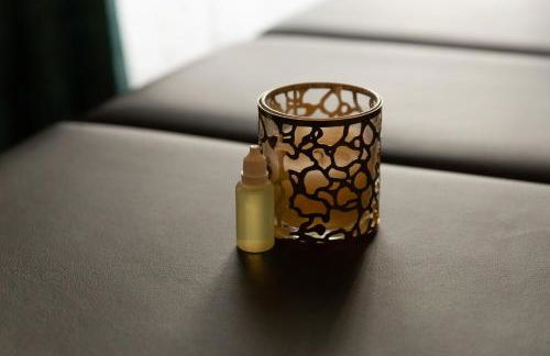 Suite bien être - jacuzzi et sauna / love room - Foto 17