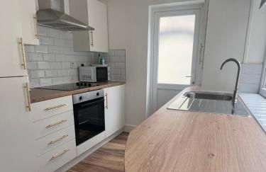 2025 Award Winner Liverpool Cherry House - 4 Bedrooms - Foto 68