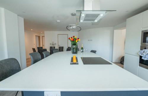 #42 Fantasia - Malvern Luxury Apartment sleeps 12 - Foto 17