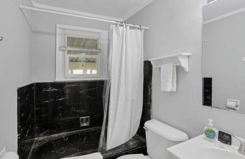 The Columbus Prime - 5 Bedroom 2 Bath- Parking - Foto 24