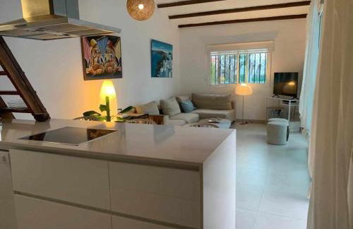 Relax Pasito Blanco - Foto 18