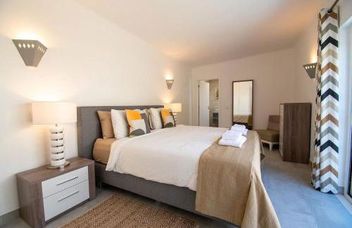 Lavanda Magnificent Five Bedroom Villa in Carvoe - Foto 96