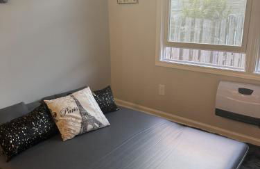 Charlotte tiny Home getaway 5 min to lake Wylie - Foto 11