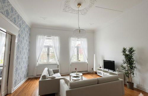 Ostsee-Juwel in Gehlsdorf - Stilvoller Altbau trifft modernes Design - Foto 6