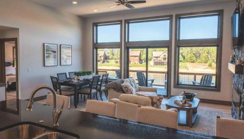 Lakeside Luxe Haven Family-Friendly Arcade - Foto 2