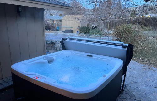 East Wenatchee Oasis 4BR, Pool, Hot Tub, Loop Trail - Foto 7