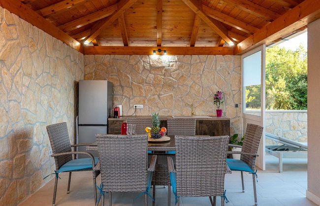 Modern Apartment With Balcony and Garden - Foto 8