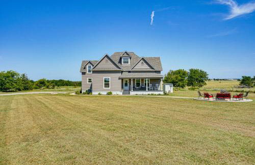 Decatur Farmhouse Getaway with Deck and Backyard - Photo 11