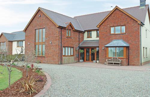 Cefn Y Gwynt - Foto 1