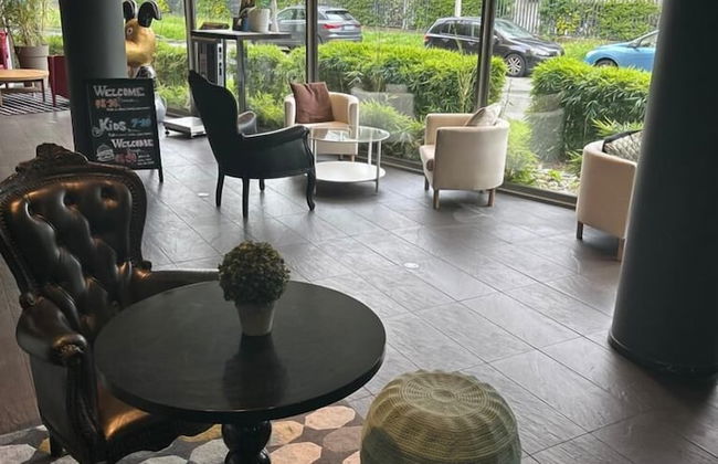 Standing Hôtel Suites by Actisource - Photo 3