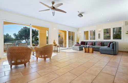 The beauty of Cala Tamarit - Foto 7