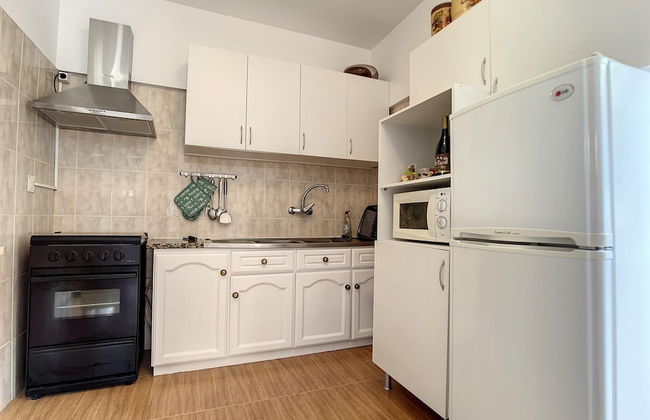 Casinha da Achada by Atlantic Holiday - Photo 18