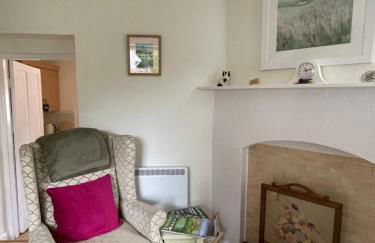 No 96 Chapel Lane - Self Contained Cottage In The Heart Of Butleigh - Photo 12