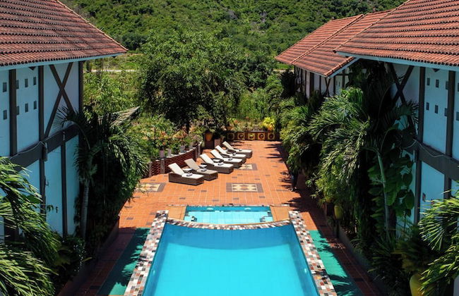 Victory Road Villas - Photo 17