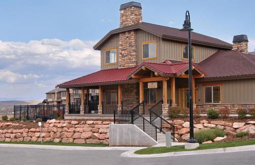 Bear Hollow Village by All Seasons Resort Lodging - Foto 36