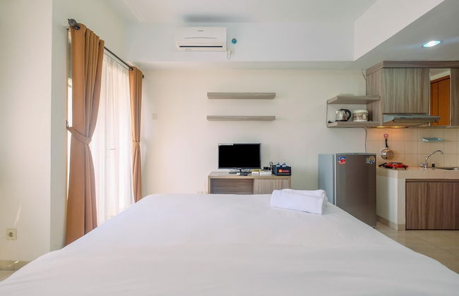 Comfy and Simply Studio Apartment at Margonda Residences 3 - Photo 5