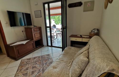 Romantic Apartment Flower - Photo 17