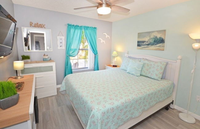 Mickey's Vero Paradise 3 Bedroom Townhouse by RedAwning - Photo 8