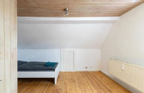 Monteurapartment I 12 Betten I Küche I Waschmaschine I Balkon I Nieder-Klingen - Foto 12