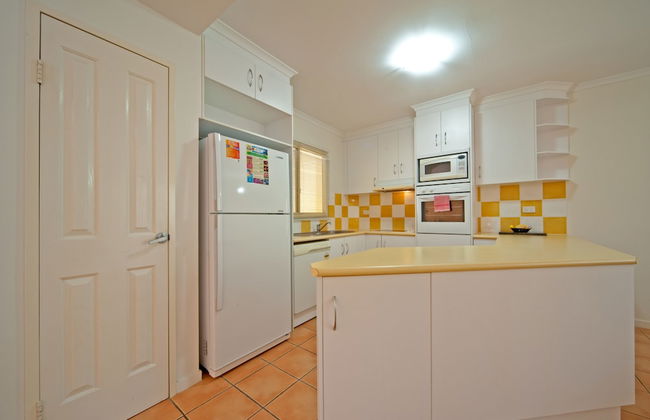 at Beach Court Holiday Villas - Photo 7