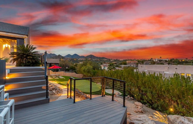 Sunburst Estate Htd Pool Putt Grn Sleeps 14 - Foto 3